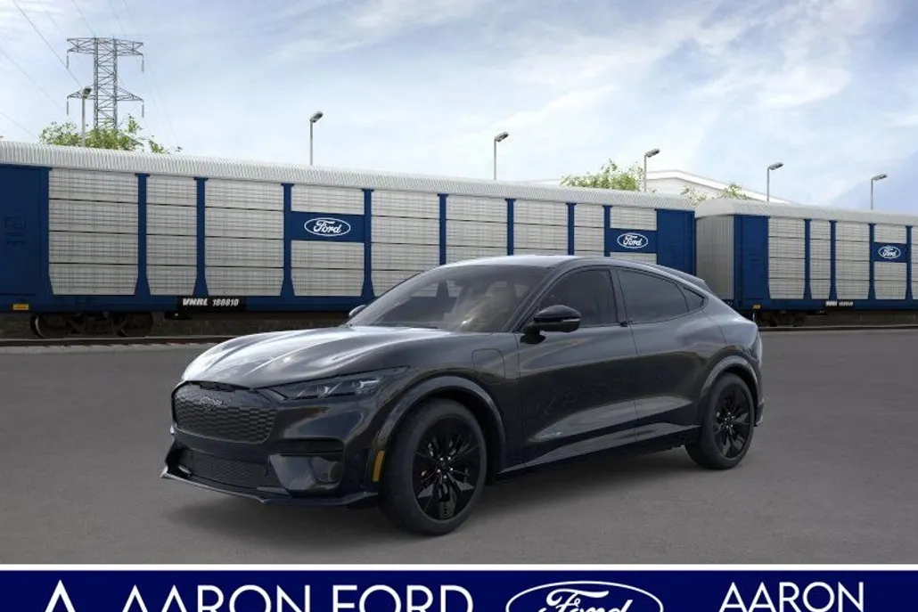 2025 Ford Mustang Mach-E GT photo 1