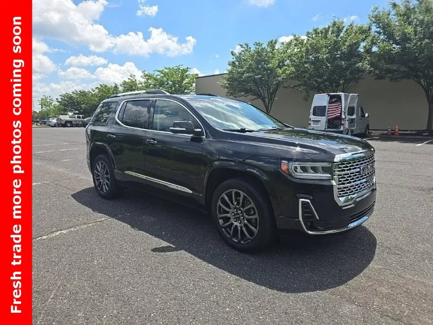 2022 Gmc Acadia Denali photo 1