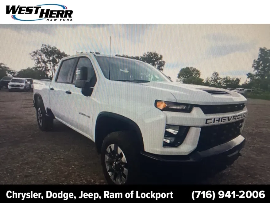 2022 Chevrolet Silverado 2500HD Custom photo 1