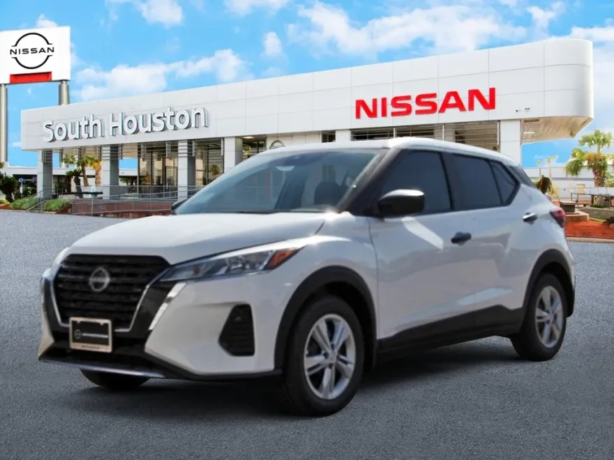 2025 Nissan Kicks Play S photo 1