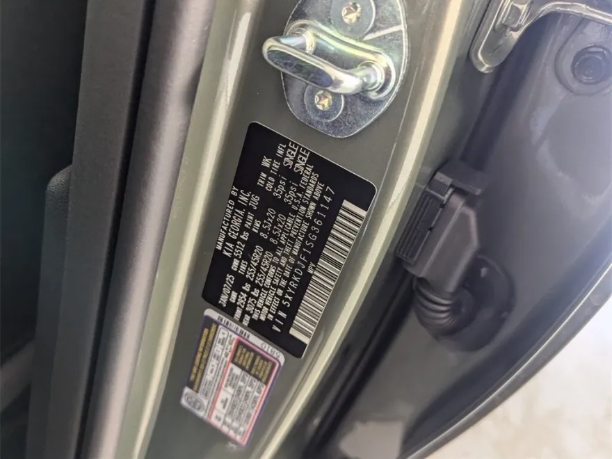 2025 Kia Sorento X-Line SX photo 1