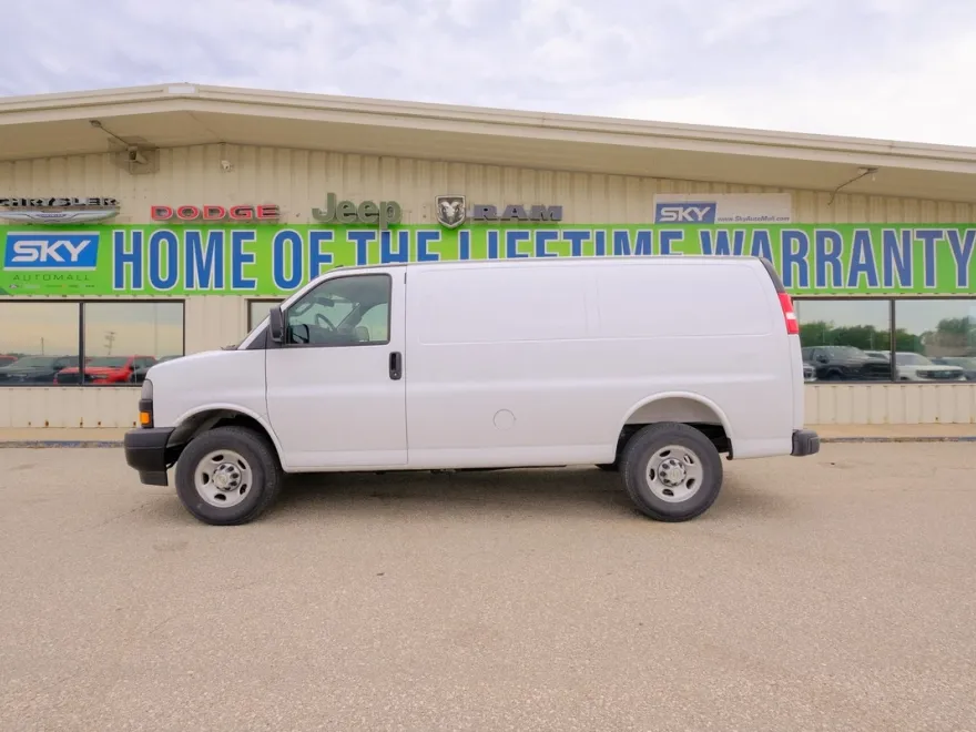 2025 Chevrolet Express Cargo 2500 Work Van photo 1