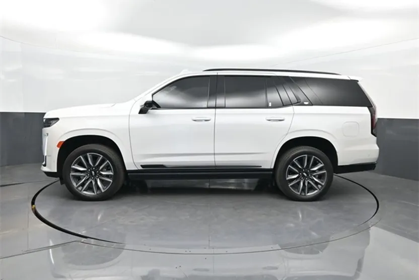 2022 Cadillac Escalade Sport Platinum photo 1