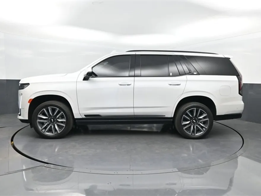 2022 Cadillac Escalade Sport Platinum photo 1