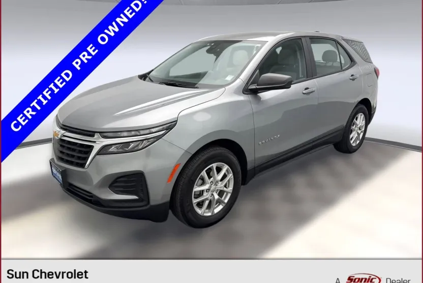 2024 Chevrolet Equinox LS photo 1