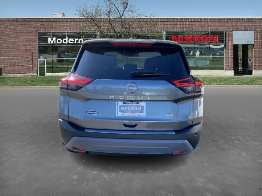 2023 Nissan Rogue SV photo 1