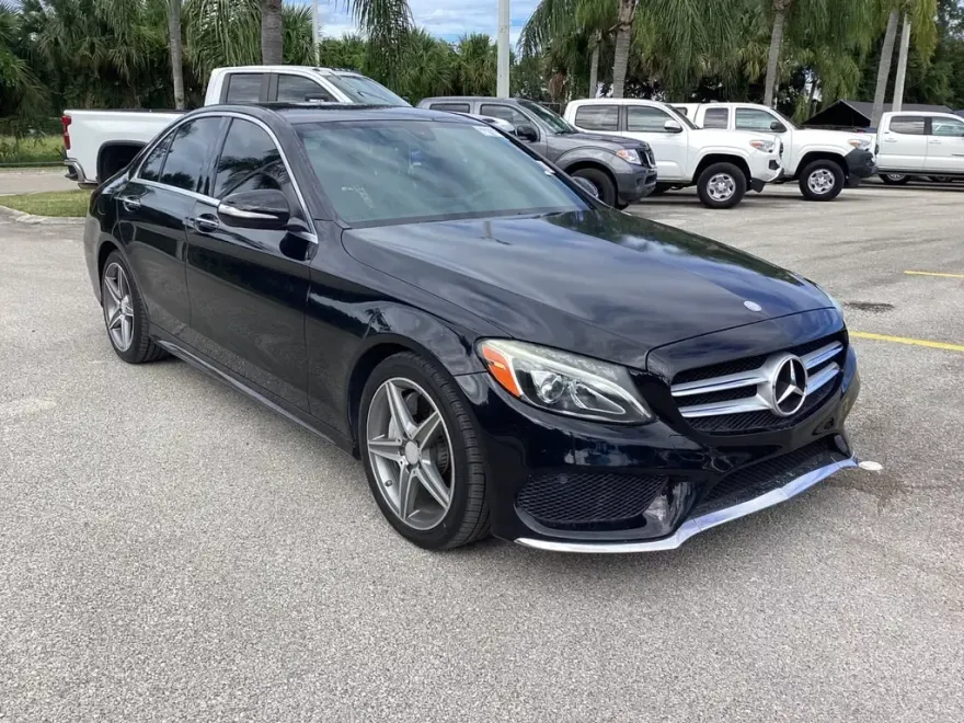 2015 Mercedes Benz C 400 photo 1