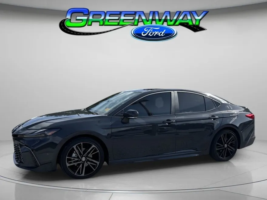 2025 Toyota Camry XSE photo 1