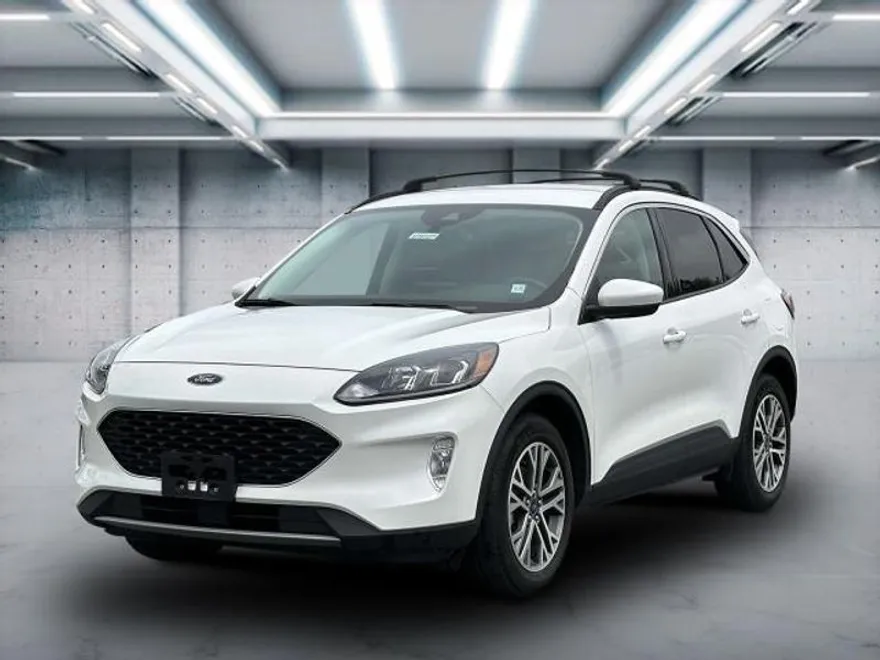 2022 Ford Escape SEL Hybrid photo 1