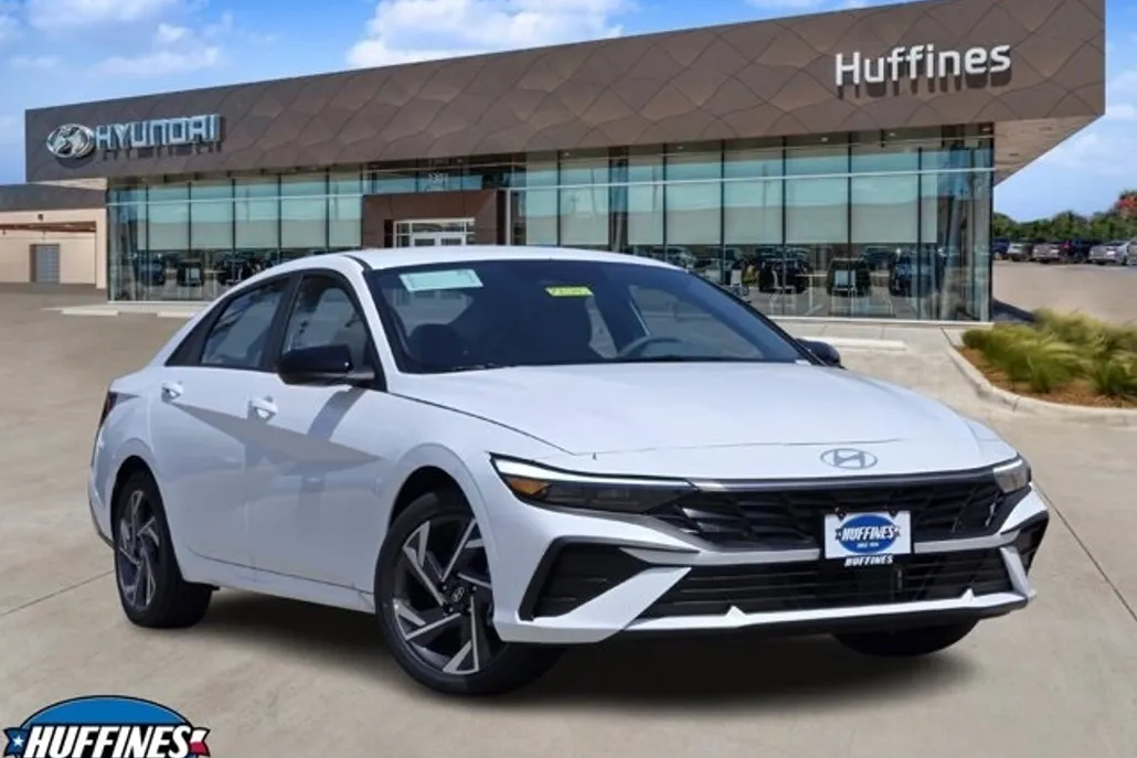 2025 Hyundai Elantra Hybrid SEL Sport photo 1