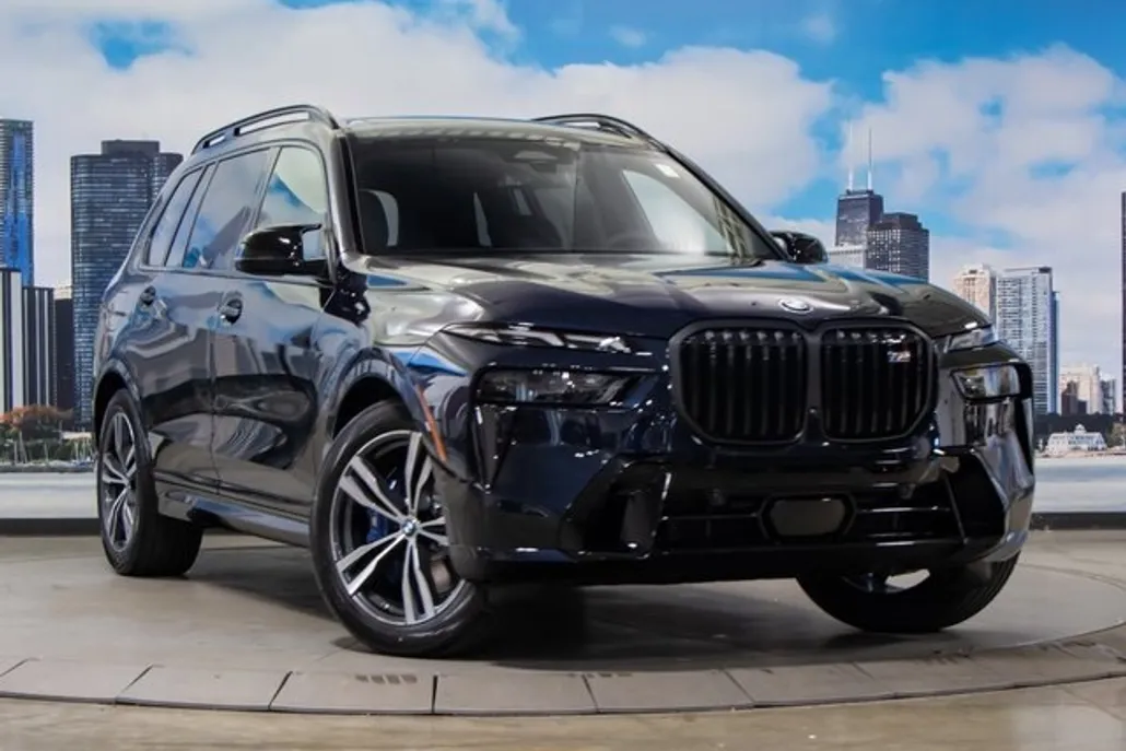 2025 Bmw X7 M60i photo 1