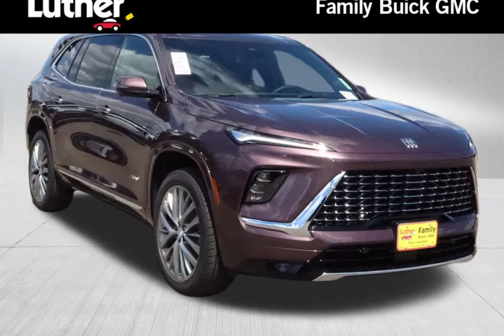 2025 Buick Enclave Avenir photo 1