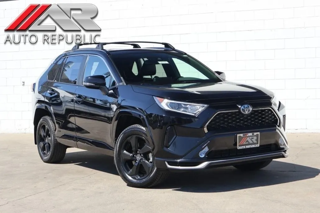 2021 Toyota RAV4 Prime XLE Premium photo 1