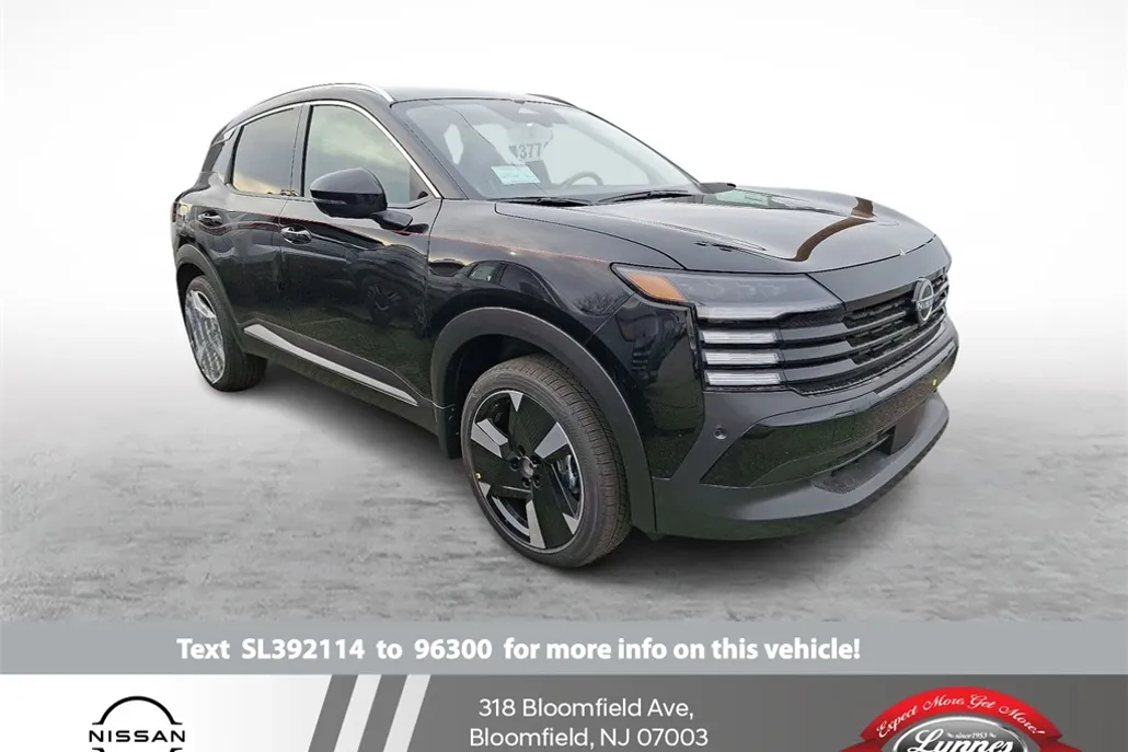 2025 Nissan Kicks SR photo 1