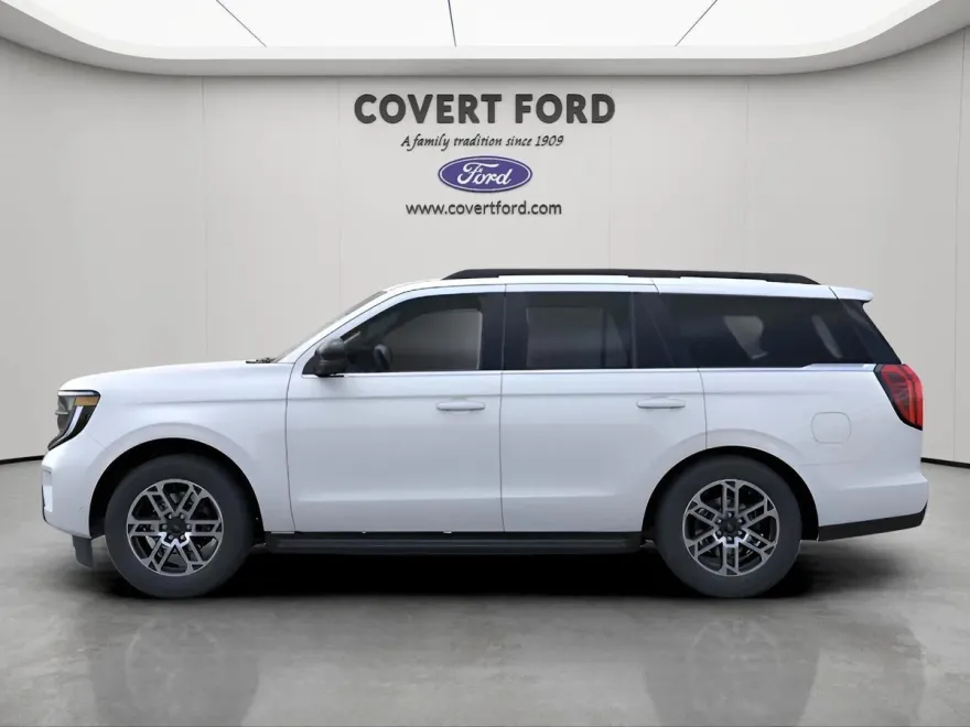 2025 Ford Expedition Base photo 1