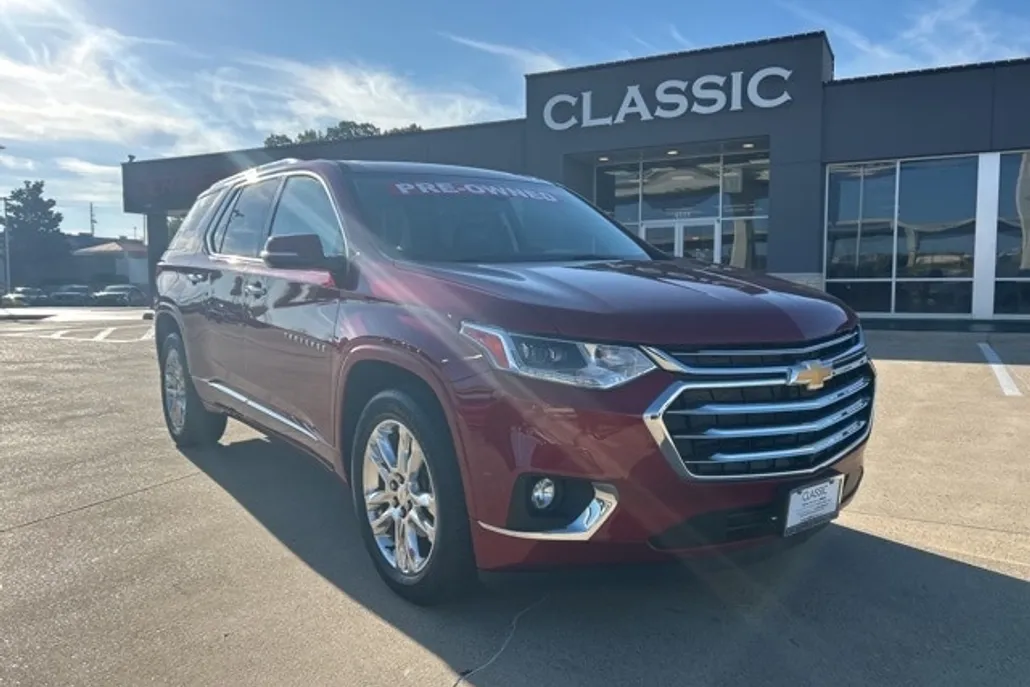 2020 Chevrolet Traverse High Country photo 1