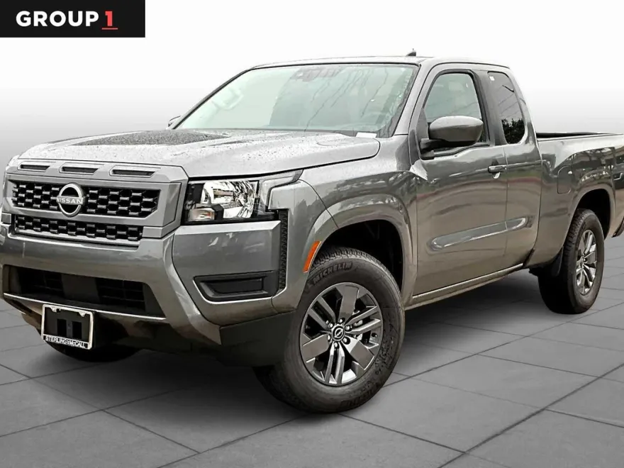 2025 Nissan Frontier SV photo 1