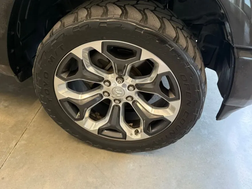 2019 Ram 1500 Limited photo 1