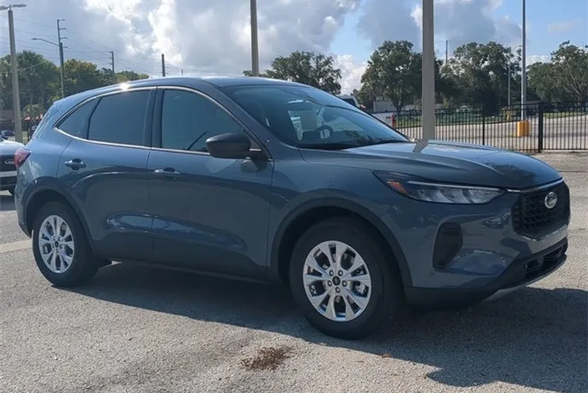 2025 Ford Escape Active photo 1