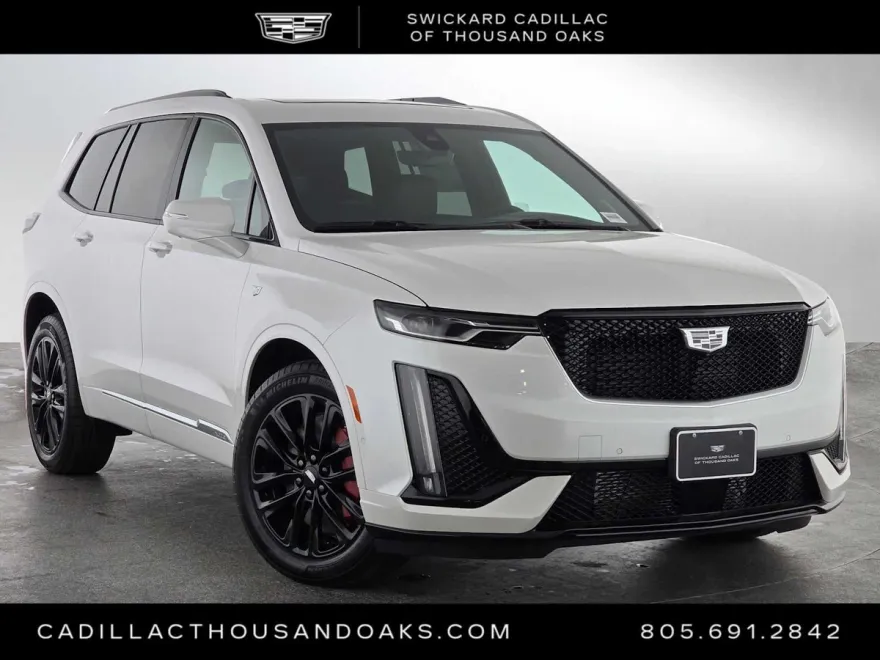 2025 Cadillac XT6 Sport photo 1