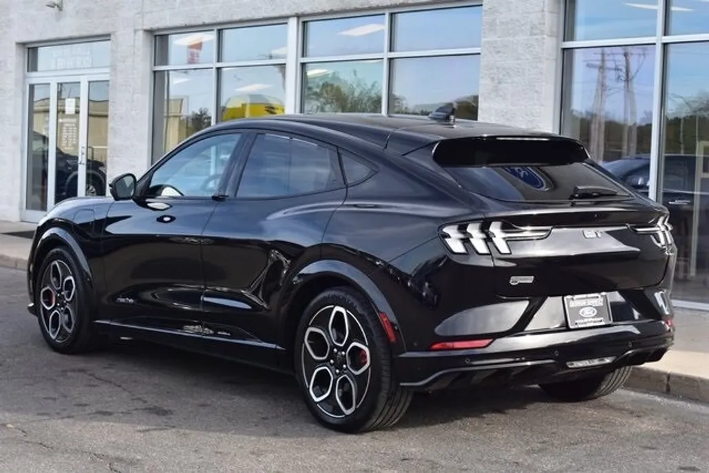 2024 Ford Mustang Mach-E GT photo 1