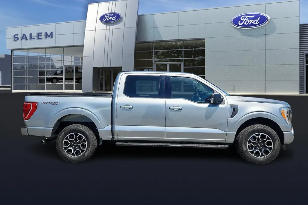 2022 Ford F-150 XLT photo 1