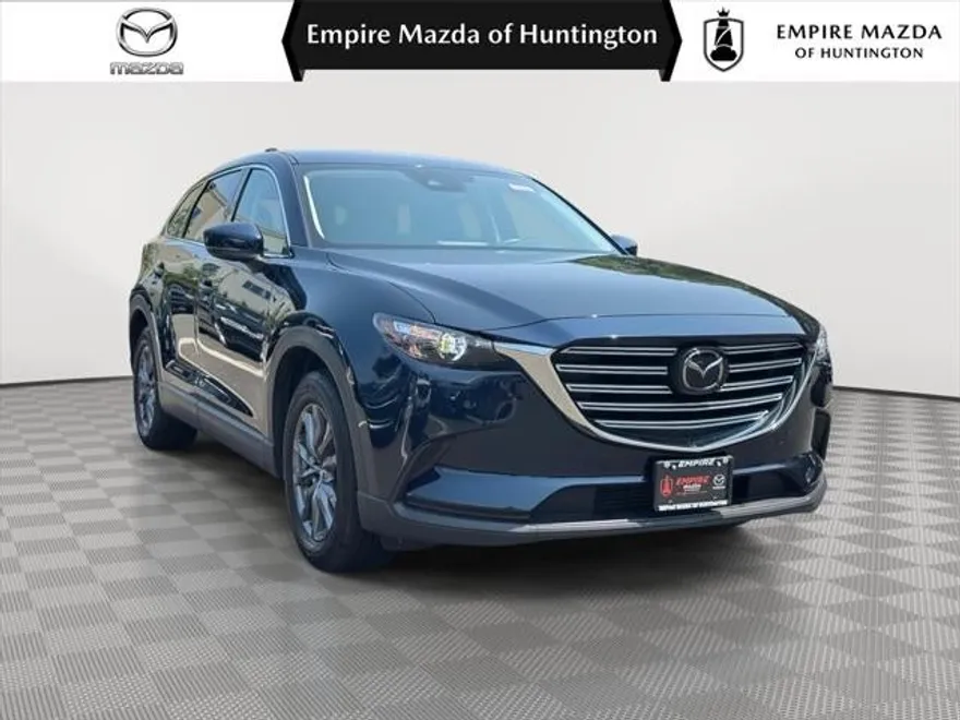 2022 Mazda CX-9 Touring photo 1