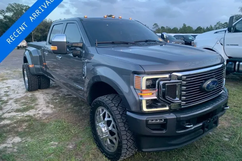 2022 Ford F-350 photo 1