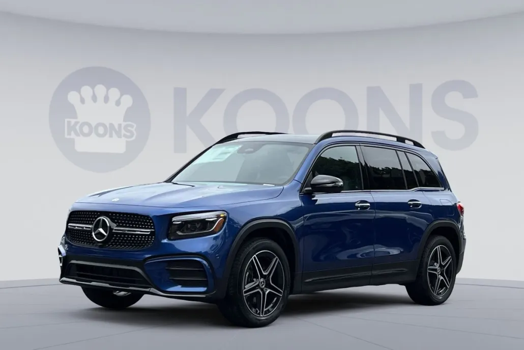 2026 Mercedes Benz GLB 250 4MATIC photo 1