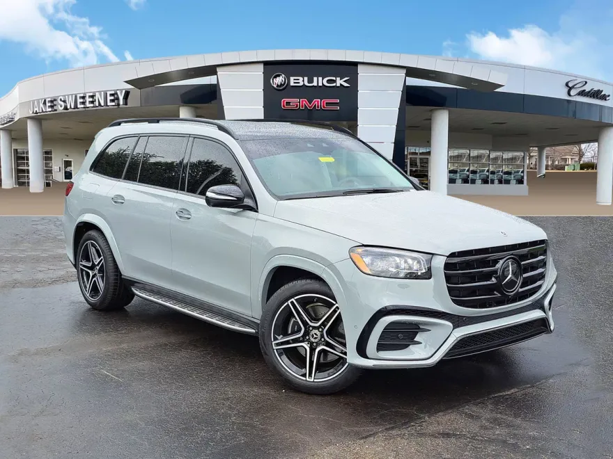 2025 Mercedes Benz GLS 450 4MATIC photo 1