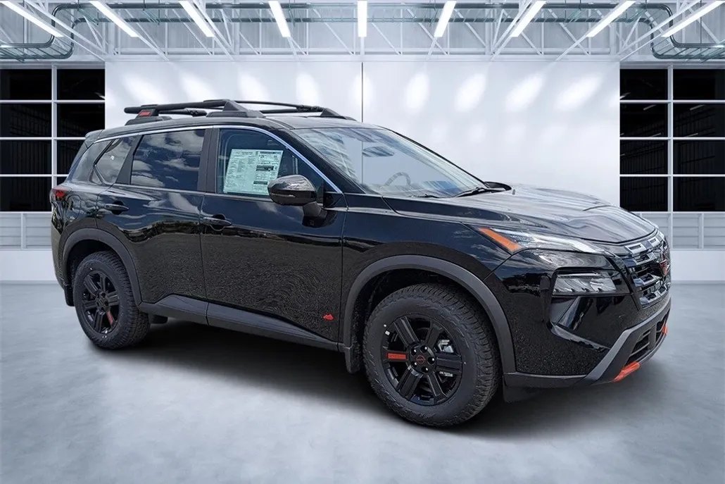 2025 Nissan Rogue SV photo 1