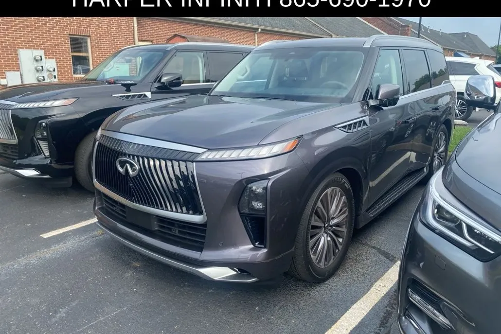 2025 Infiniti QX80 Luxe photo 1