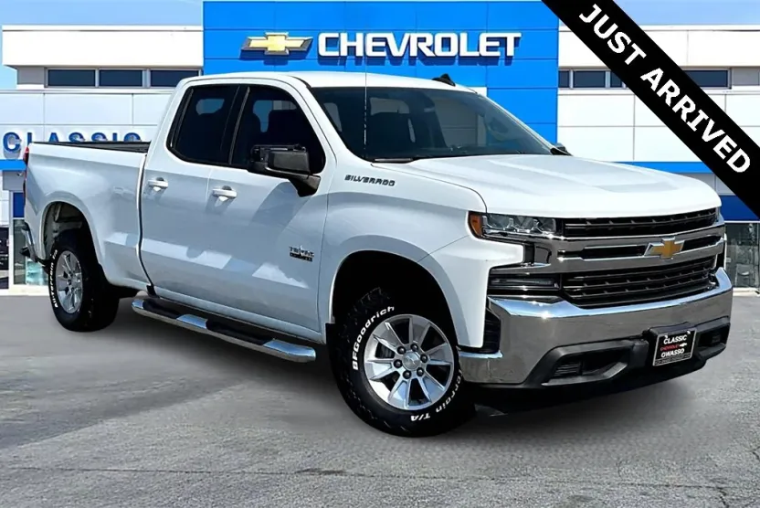 2019 Chevrolet Silverado 1500 LT photo 1