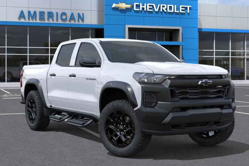 2026 Chevrolet Colorado Trail Boss photo 1
