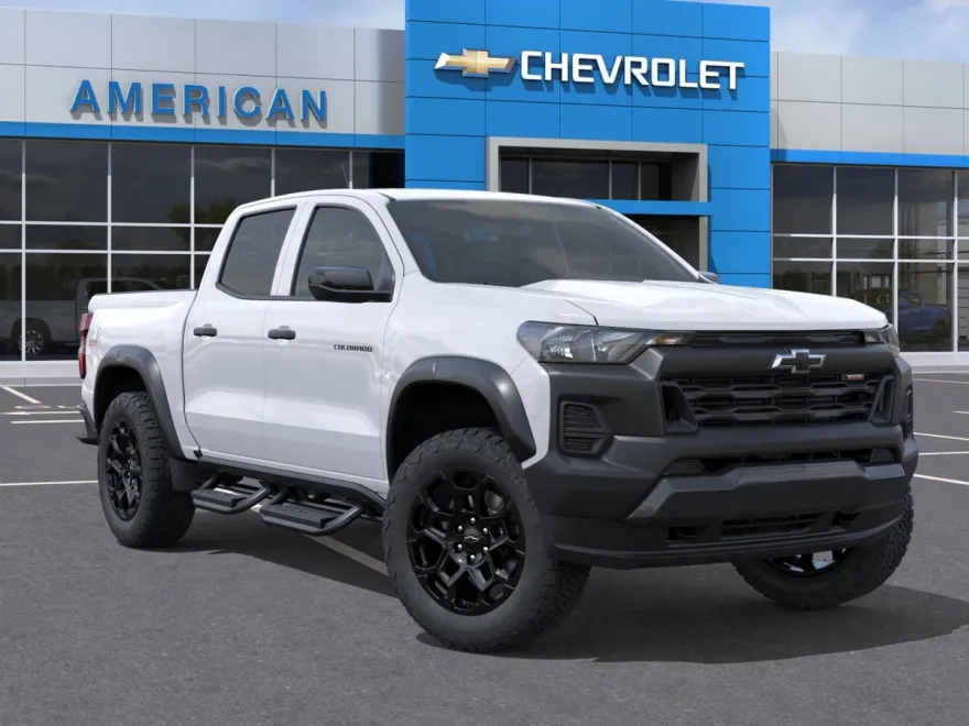 2026 Chevrolet Colorado Trail Boss photo 1