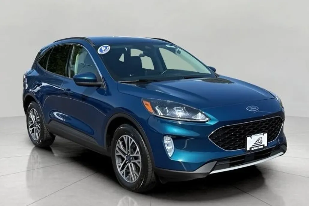 2020 Ford Escape SEL photo 1