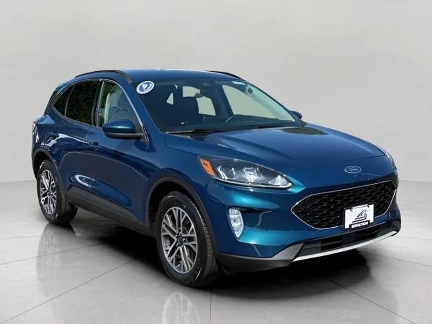 2020 Ford Escape SEL photo 1
