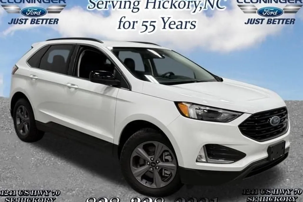2022 Ford Edge SEL photo 1