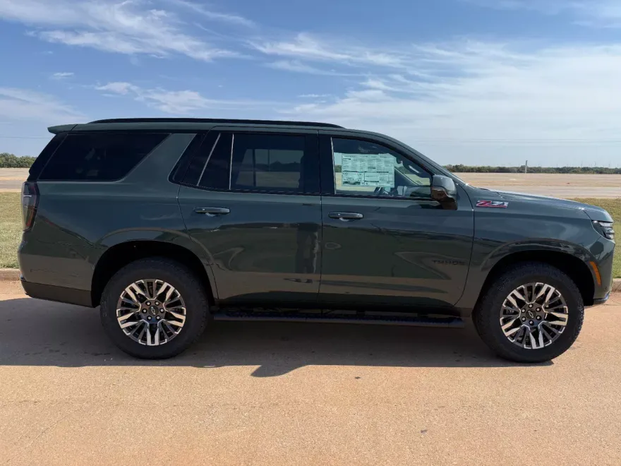 2026 Chevrolet Tahoe Z71 photo 1
