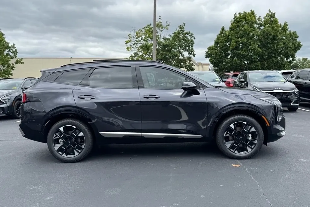 2026 Kia Sportage photo 1