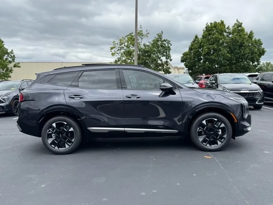 2026 Kia Sportage photo 1