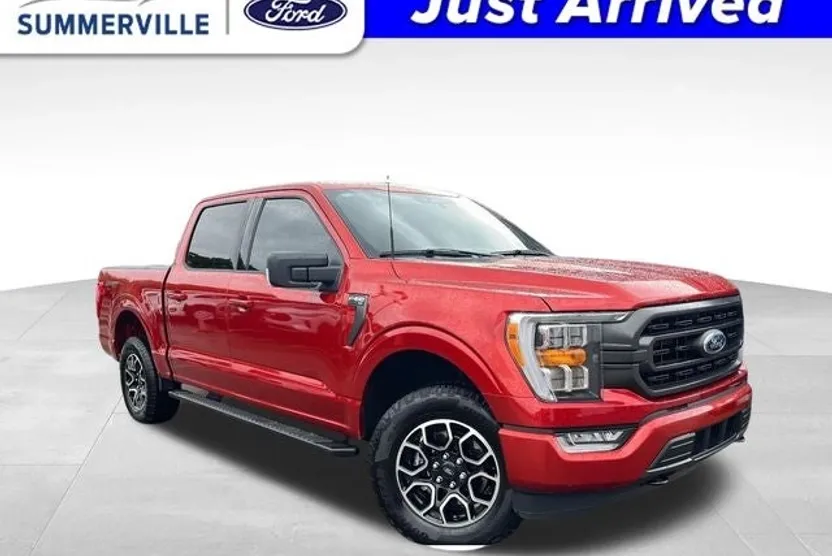 2023 Ford F-150 XLT photo 1