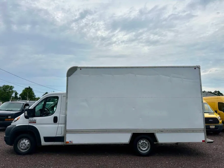 2019 Ram ProMaster 3500 Cutaway photo 1