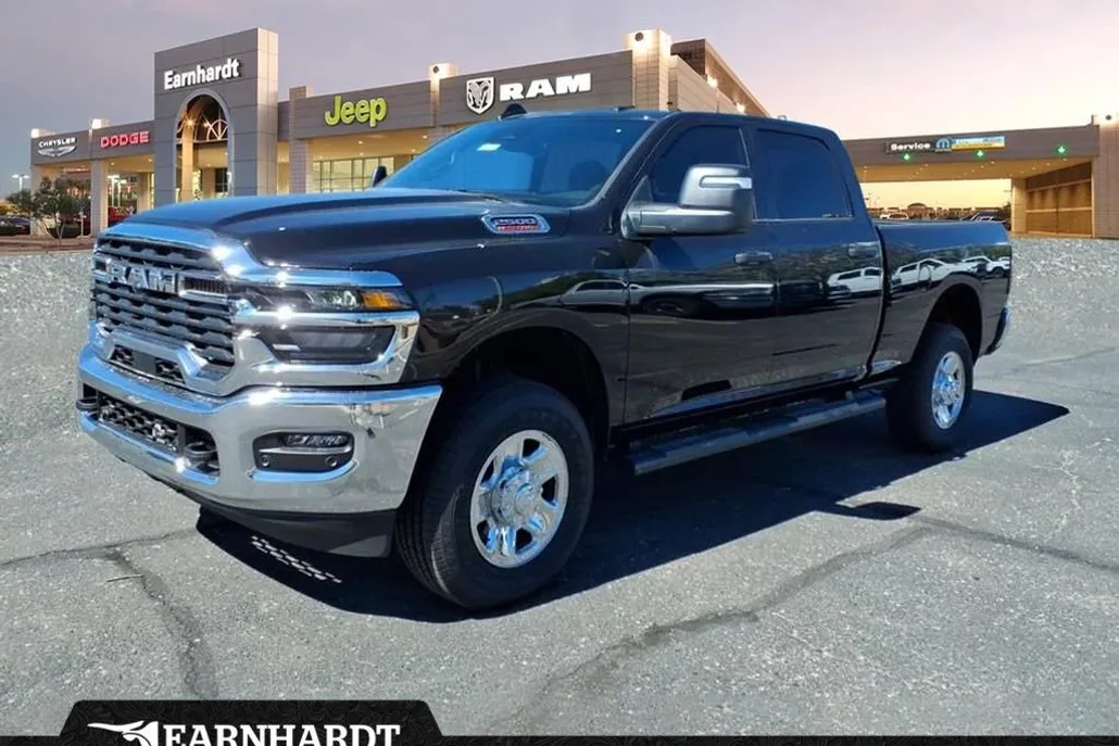 2025 Ram 2500 Tradesman photo 1