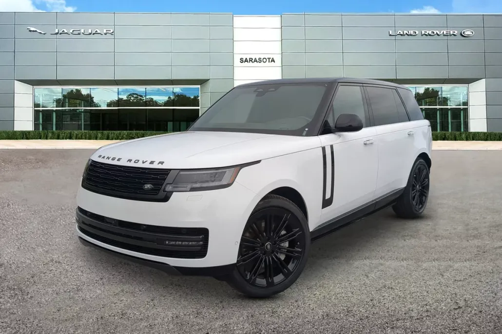 2025 Land Rover Range Rover SE photo 1