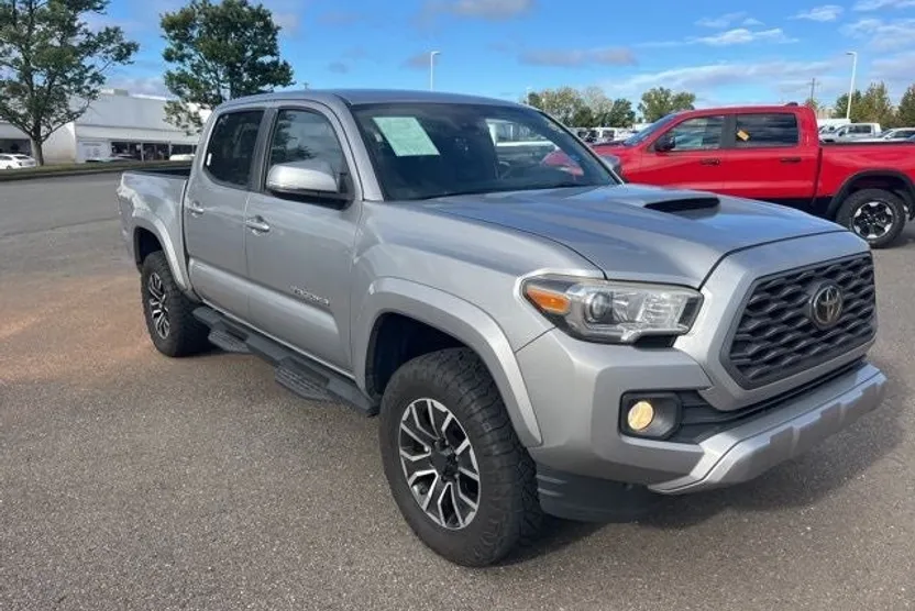 2020 Toyota Tacoma TRD Sport V6 photo 1