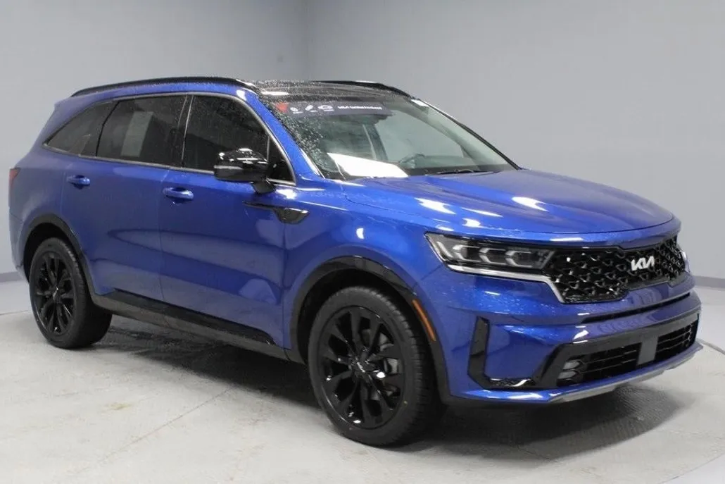 2022 Kia Sorento SX photo 1