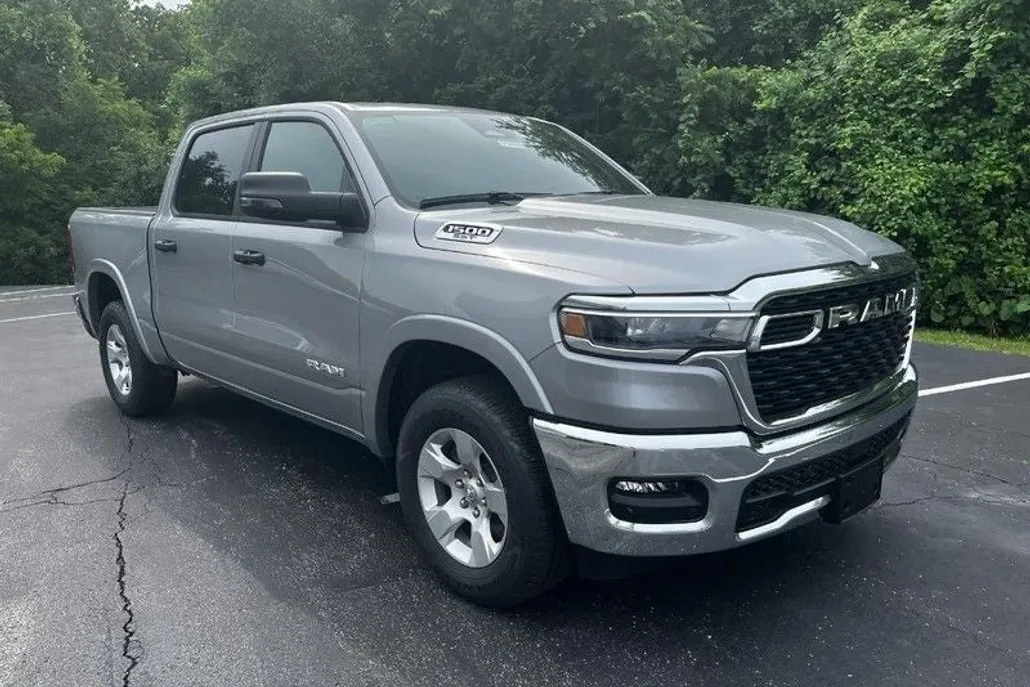 2025 Ram 1500 Sport photo 1