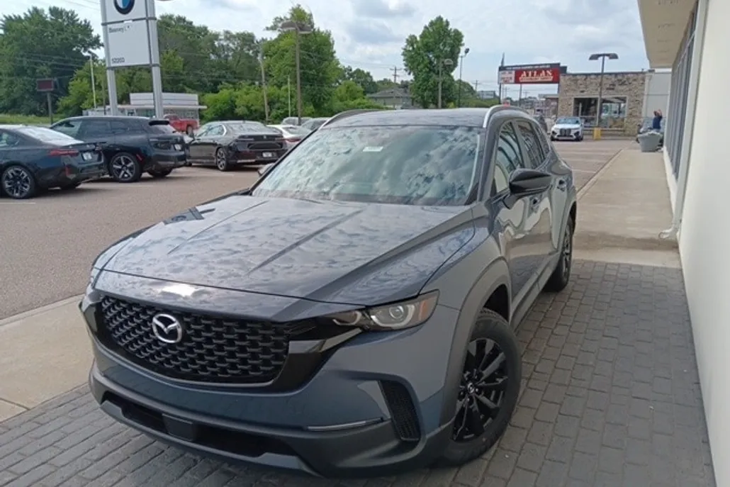 2024 Mazda CX-50 2.5 S Preferred photo 1