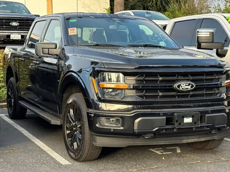 2024 Ford F-150 XLT photo 1
